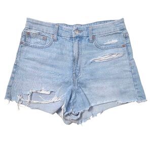 American Eagle Outfitters Curvy 90s Boyfriend Short Distressed Size 4